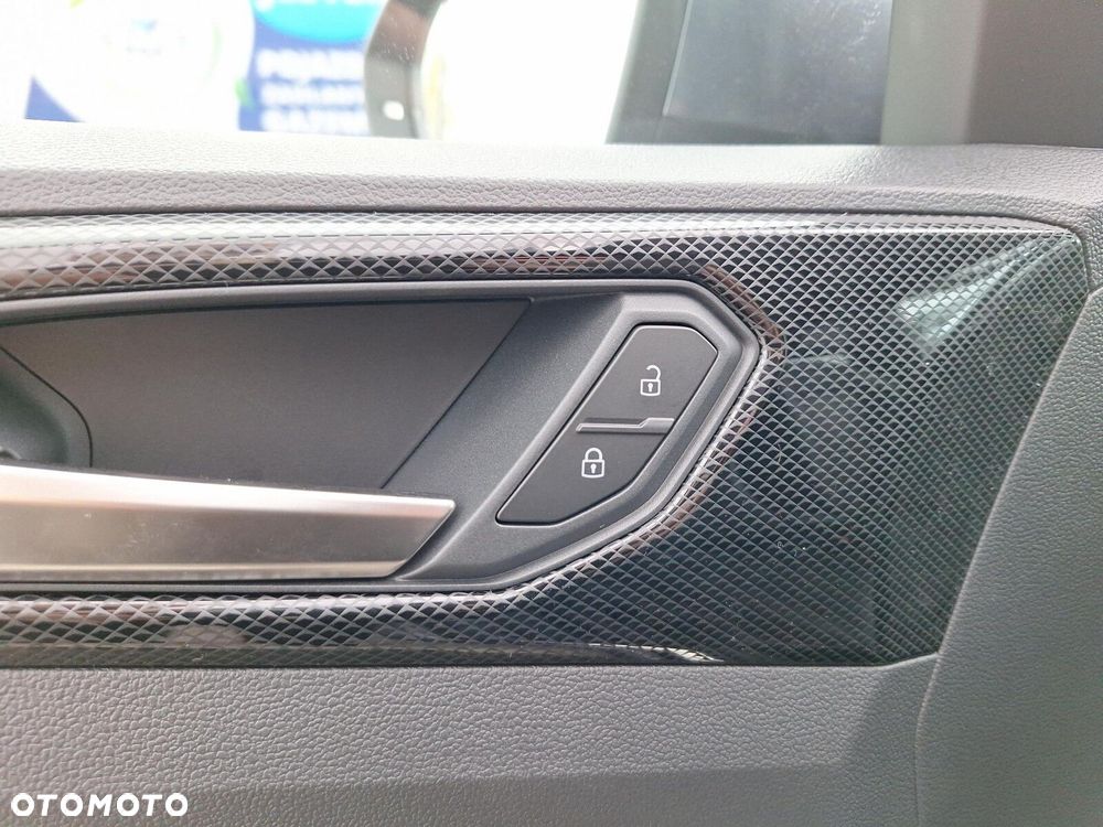 Volkswagen T-Cross 1.0 TSI R-Line Plus DSG - 20