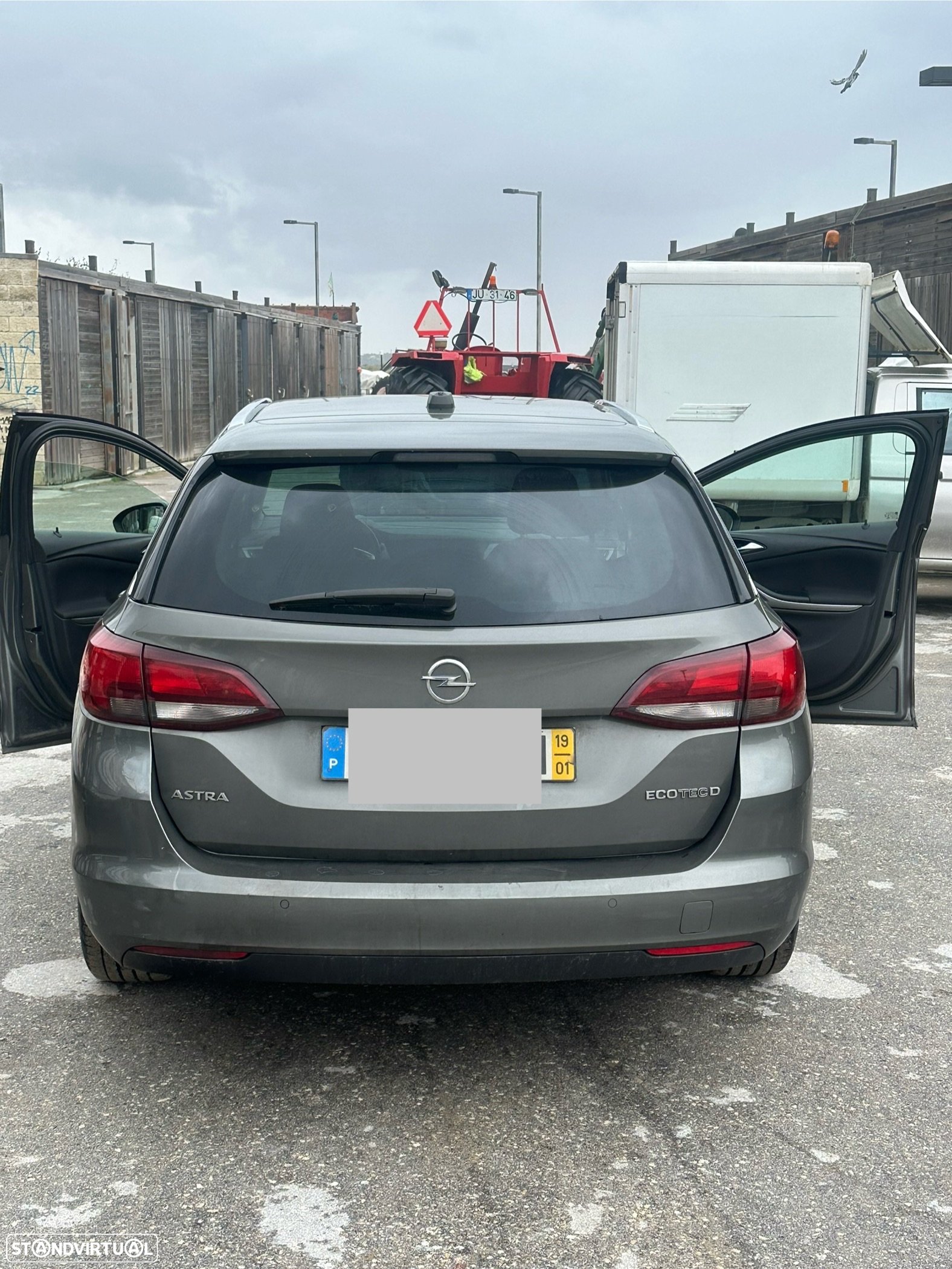 Opel Astra Sports Tourer 1.6 CDTI Ecotec 120 Anos S/S - 2