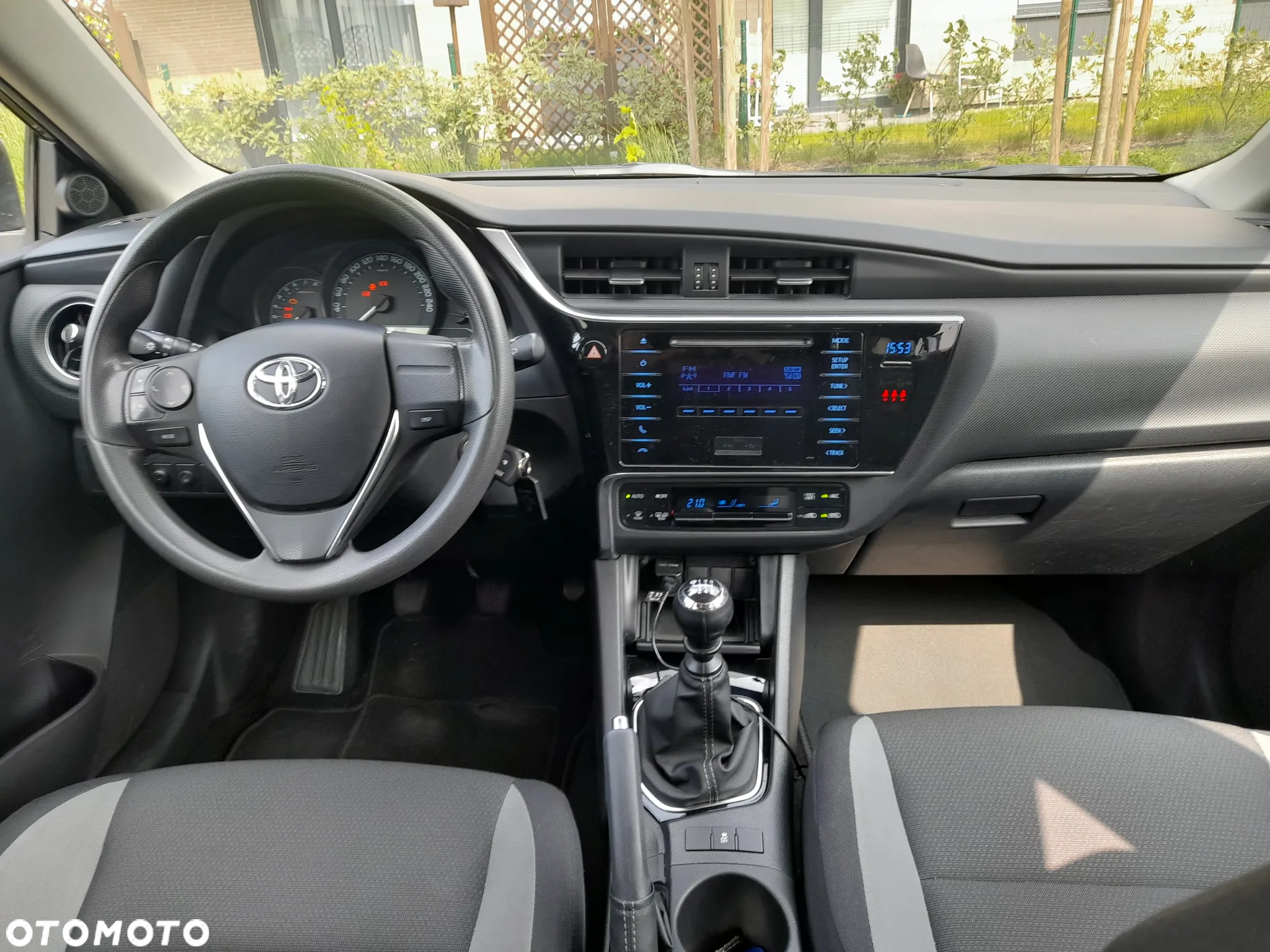 Toyota Auris 1.6 Active - 13