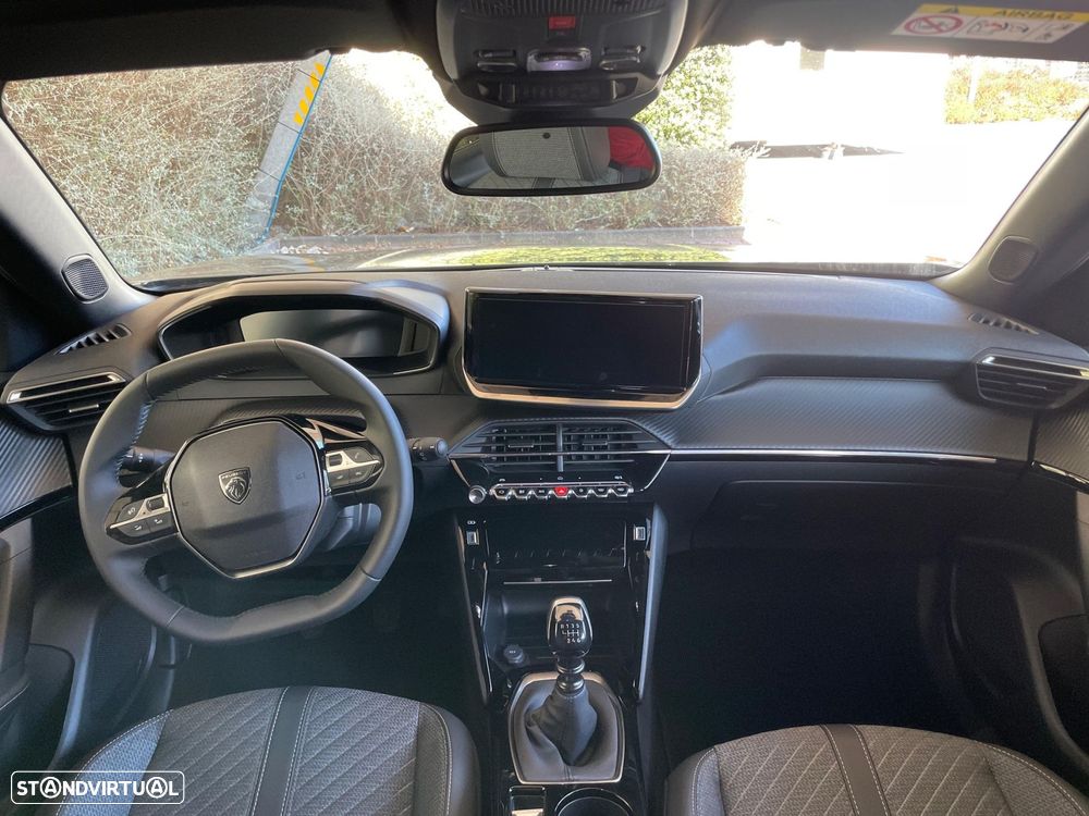 Peugeot 2008 1.2 PureTech Active Pack - 14