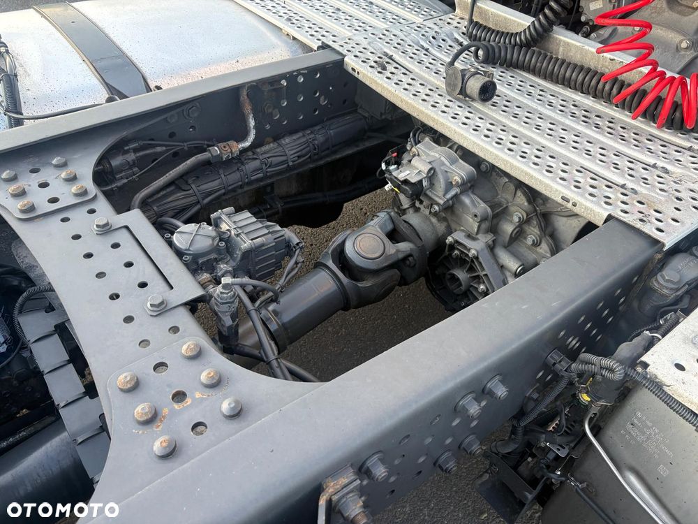 Mercedes-Benz Actros 1845 Standard - 8