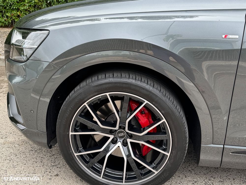 Audi Q8 60 TFSIe quattro S line Tiptronic - 33
