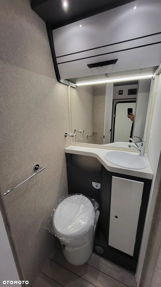 McLOUIS Glamys 322 - 7-osobowy - 14