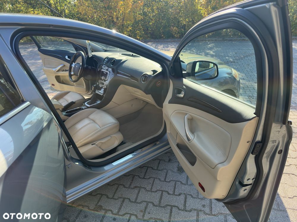 Ford Mondeo - 7