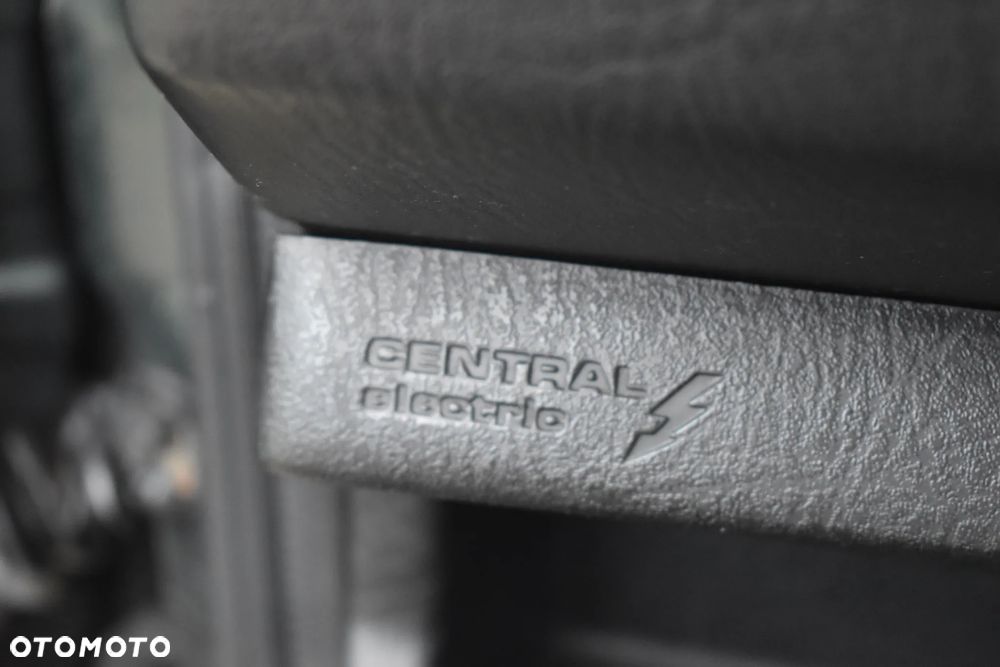 Volkswagen Golf 1.8 GT Special - 13