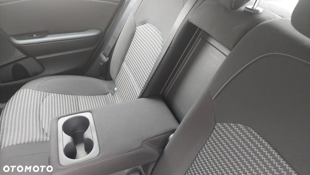 Kia Ceed 1.5 T-GDI GT-Line DCT - 30