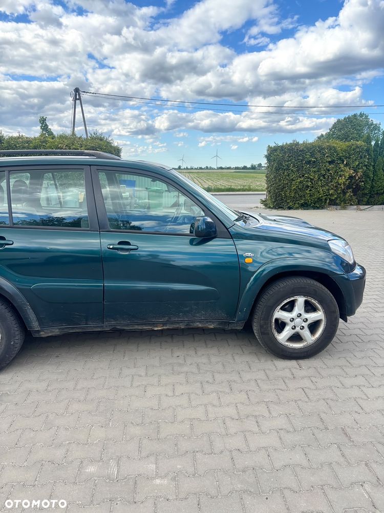 Toyota RAV4 2.0 D-4D 4x4 - 3