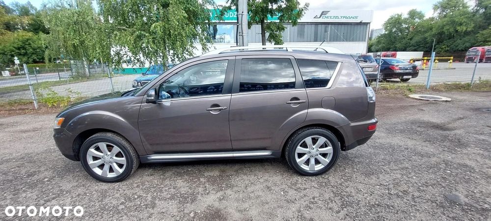 Mitsubishi Outlander 2.0 DID Intense - 1