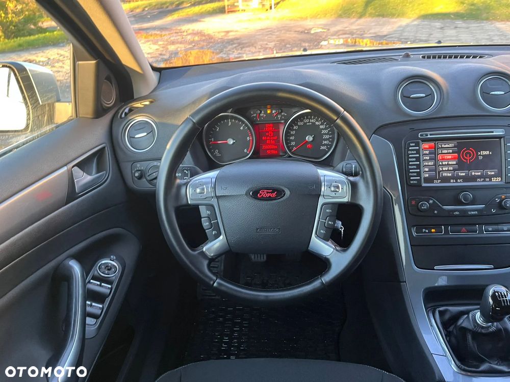 Ford Mondeo Turnier 2.0 TDCi Ambiente - 10