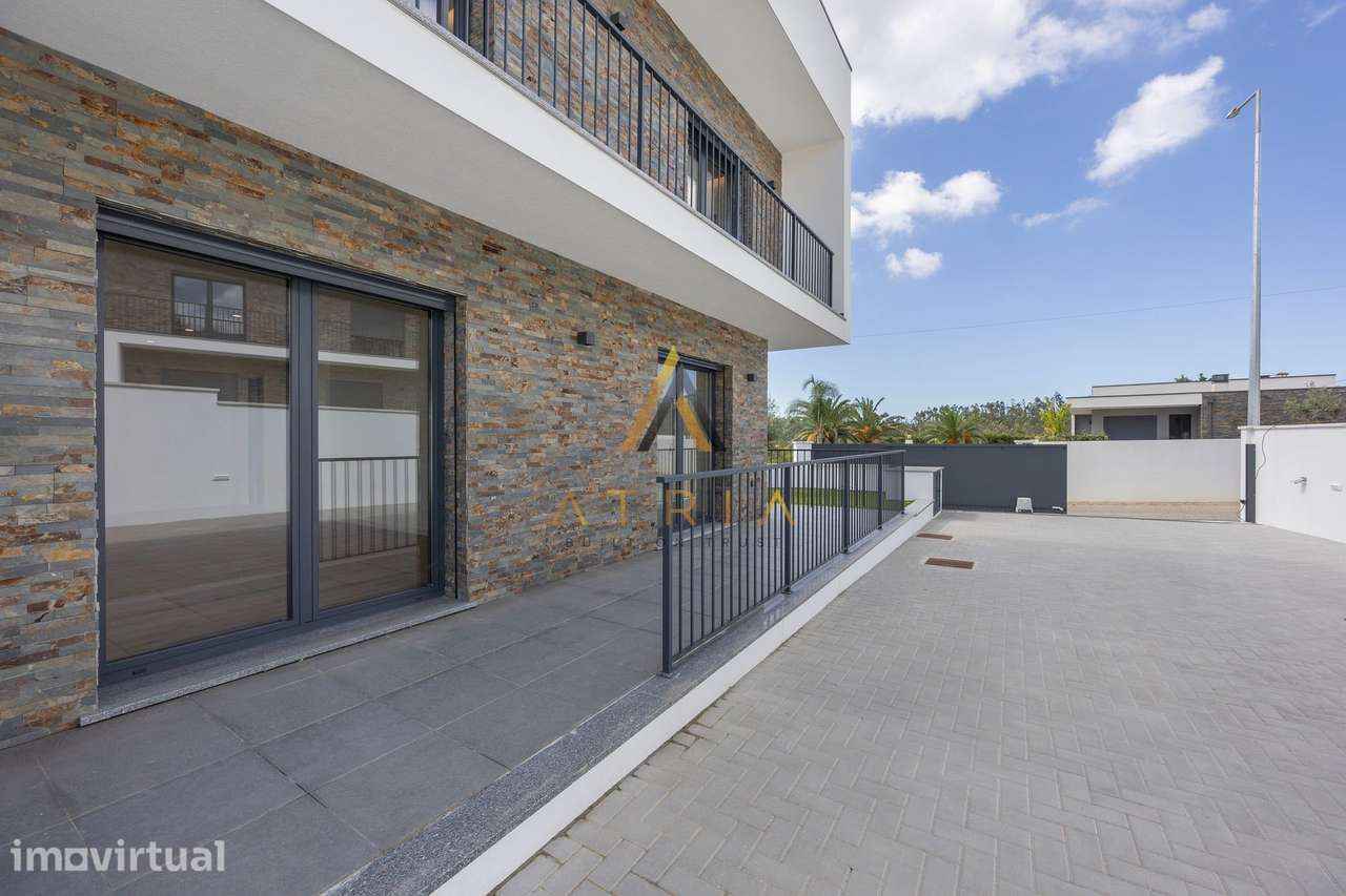 Moradia T4 | Nova | Milagres, Leiria - Grande imagem: 2/60