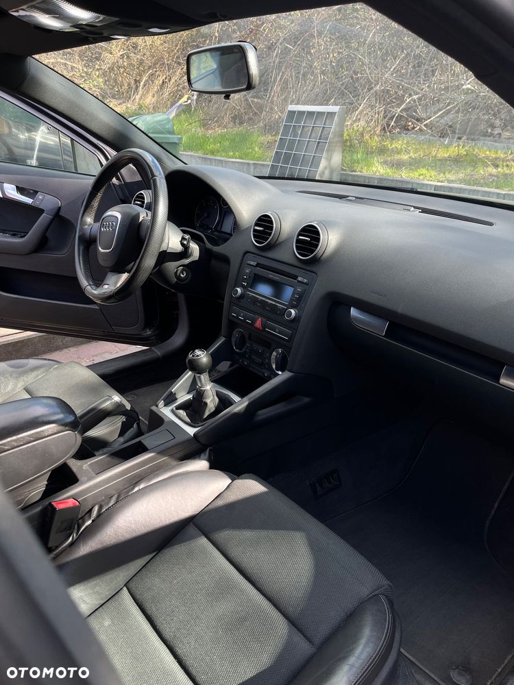 Audi A3 Sportback 2.0 TDI DPF Ambition - 13
