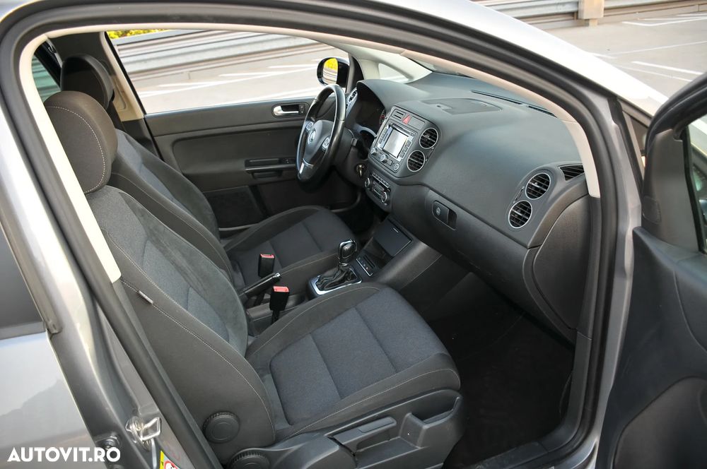 Volkswagen Golf Plus 1.6 TDI DPF DSG MATCH - 11