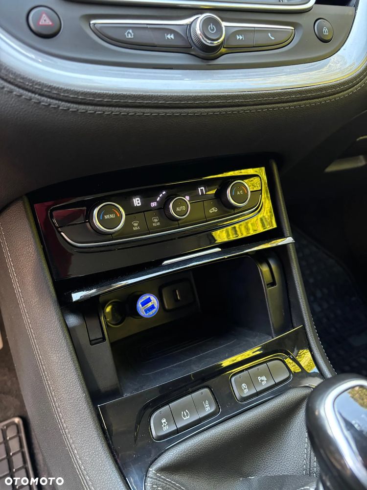 Opel Grandland X 1.2 T Enjoy S&S - 9