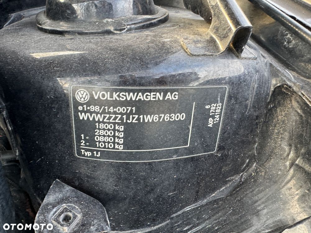 Volkswagen Golf 1.4 16V Trendline - 26