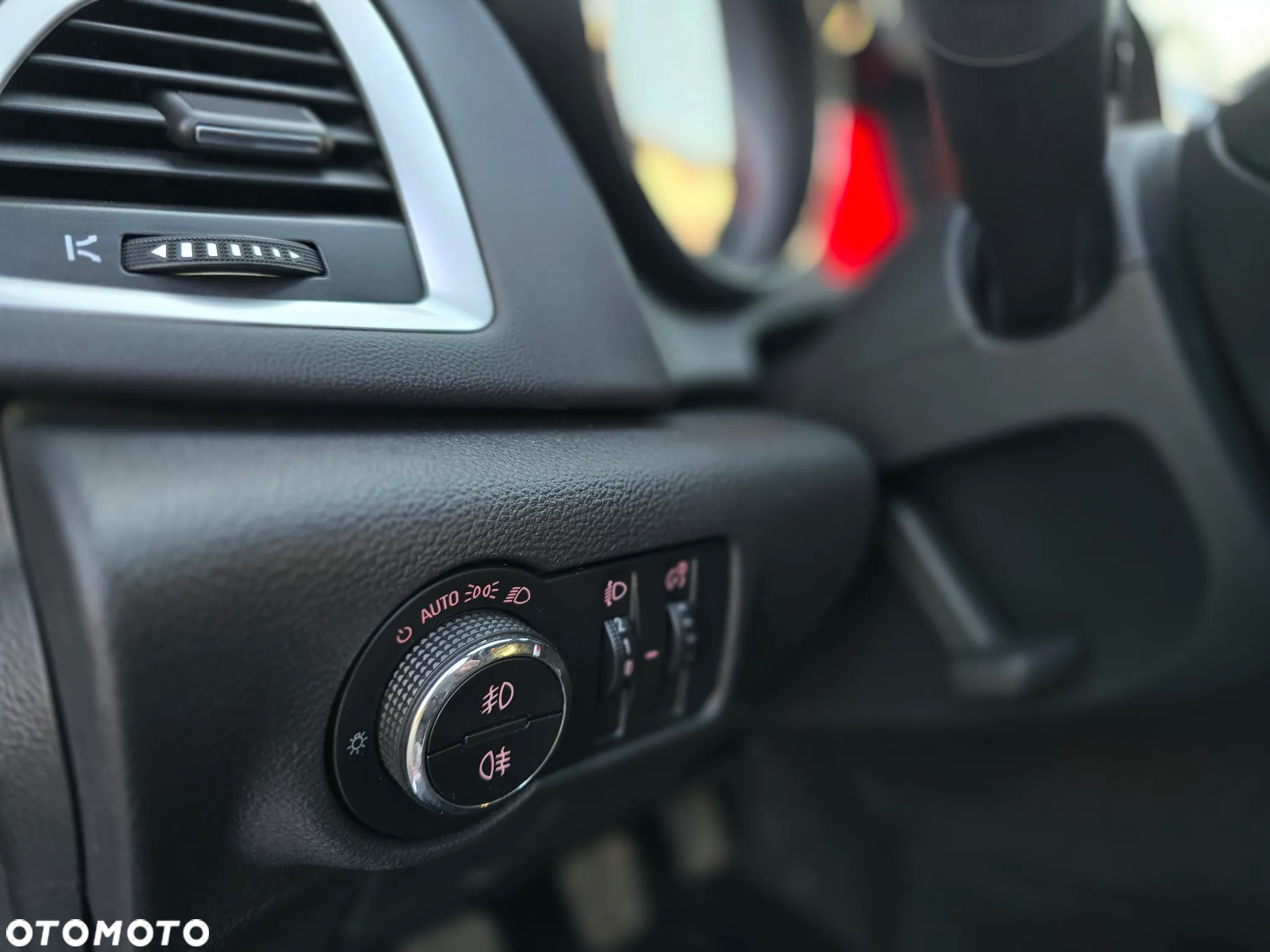 Opel Astra - 16