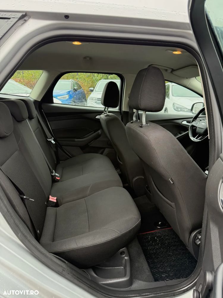 Ford Focus 1.0 EcoBoost Active Business - 14