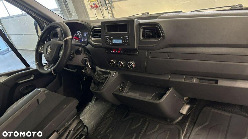 Renault Master - 13