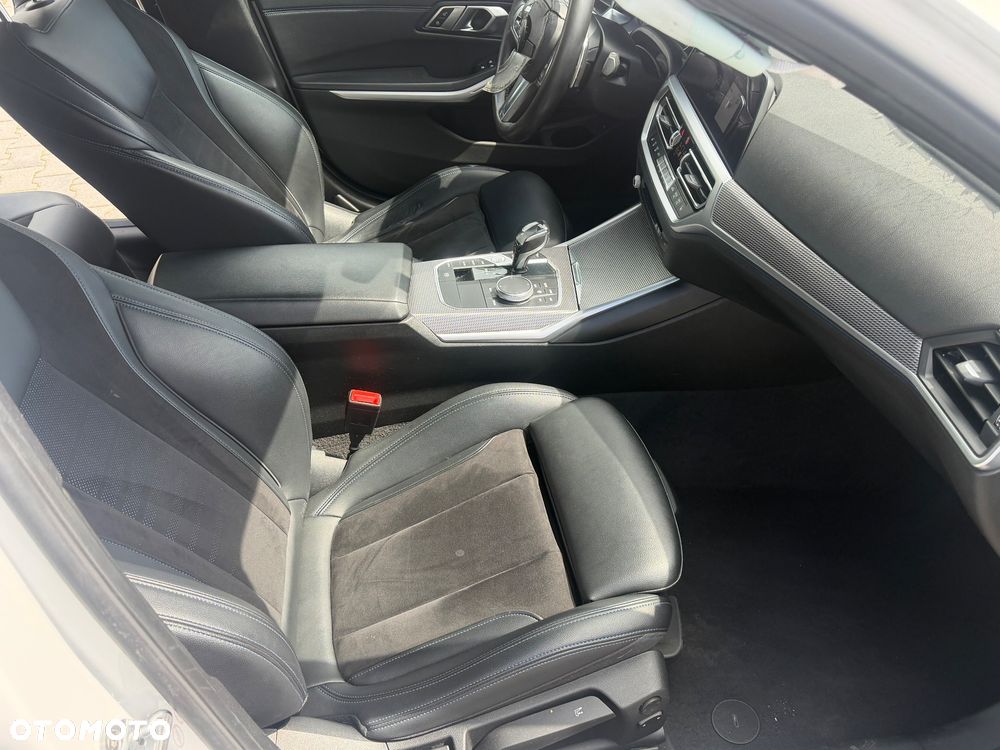 BMW Seria 3 330d xDrive M Sport sport - 14