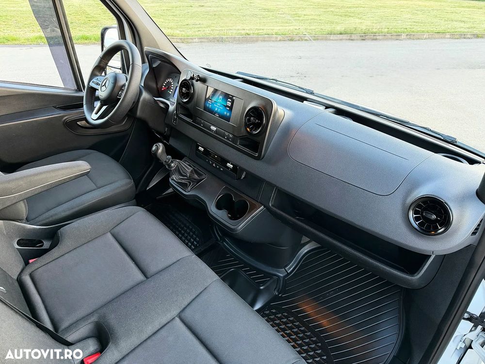 Mercedes-Benz Sprinter Standard HA - 5