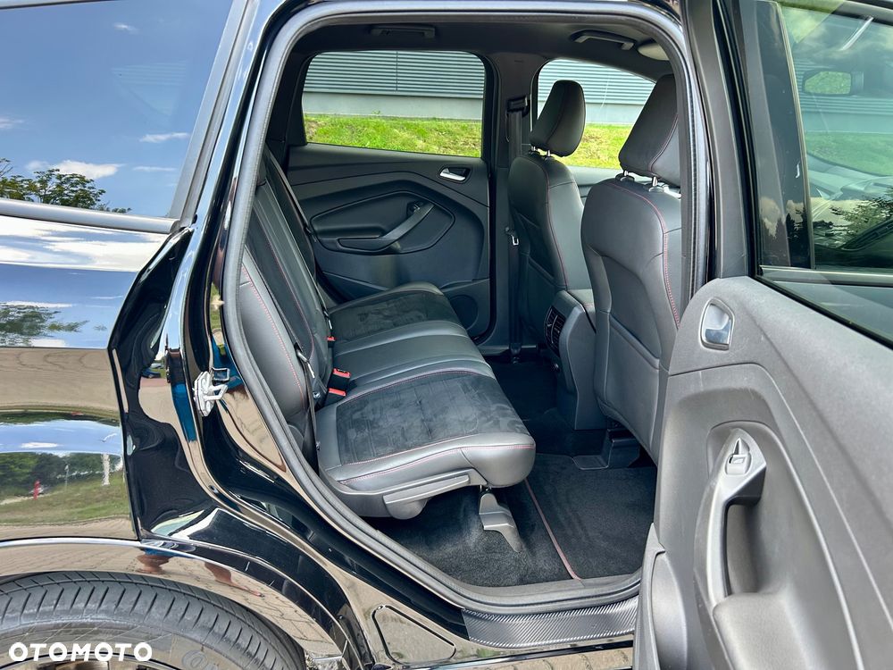 Ford Kuga 1.5 EcoBoost 2x4 Titanium - 21
