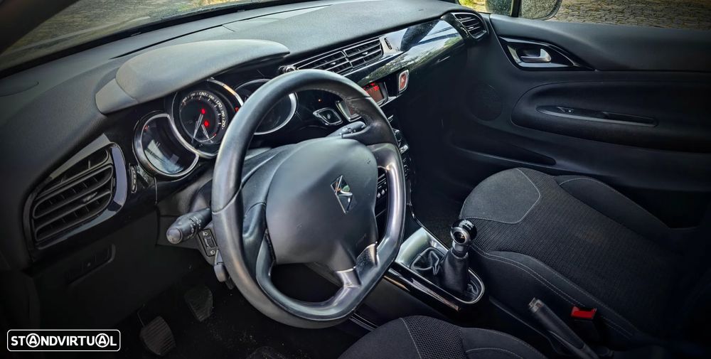 Citroën DS3 1.2 VTi Chic - 19