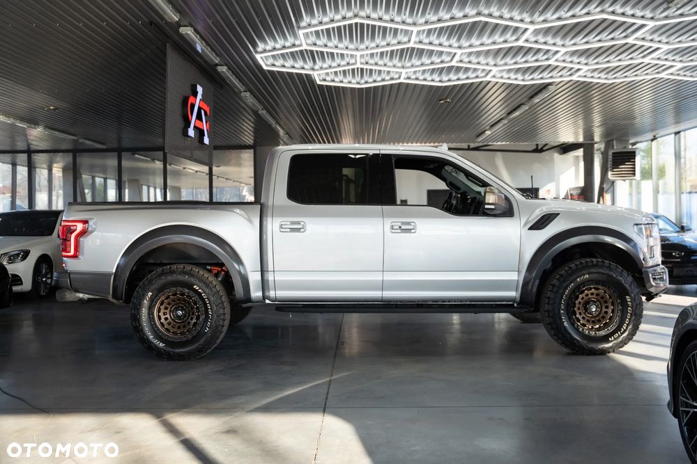 Ford F150 - 4