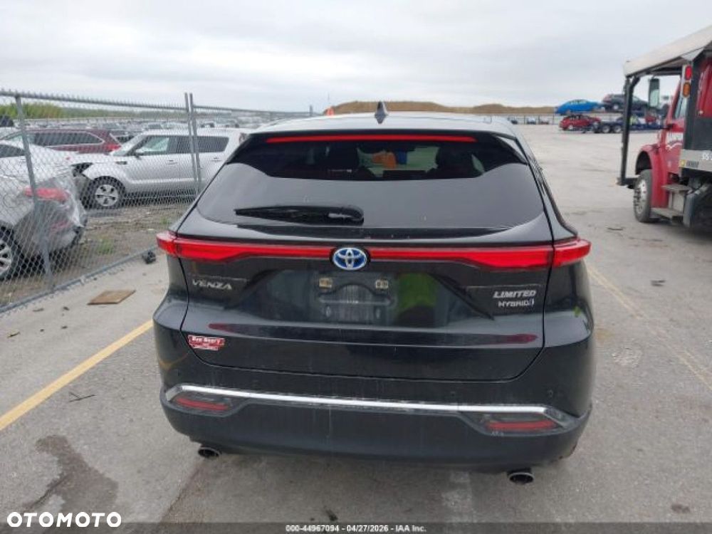 Toyota Venza - 6