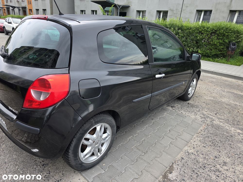 Renault Clio - 3