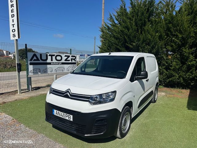 Citroën BERLINGO 3 LUGARES CX.6 VELOCIDADES - 1