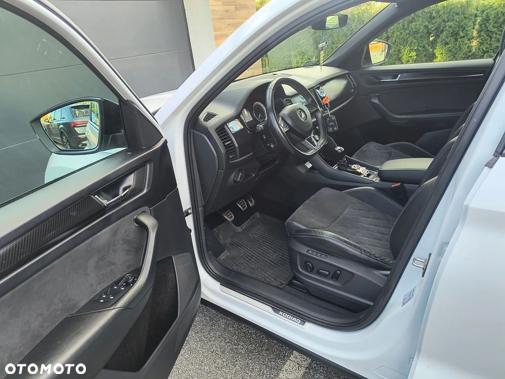 Skoda Kodiaq 1.4 TSI ACT 4x4 Sportline - 9