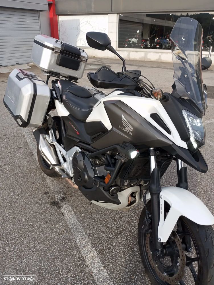 Honda NC750X - 4