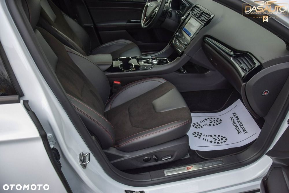 Ford Mondeo - 34
