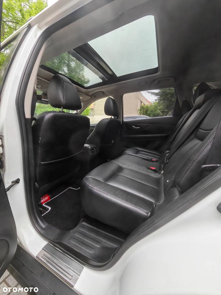 Nissan X-Trail 2.0 dCi Tekna 4WD Xtronic - 14