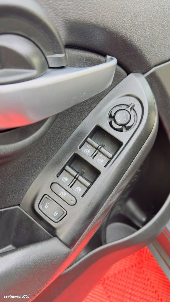 Fiat 500X 1.3 MJ Lounge J18 S&S — fotografia 20