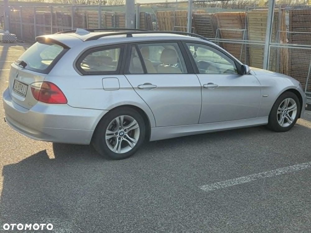 BMW Seria 3 320d DPF - 2