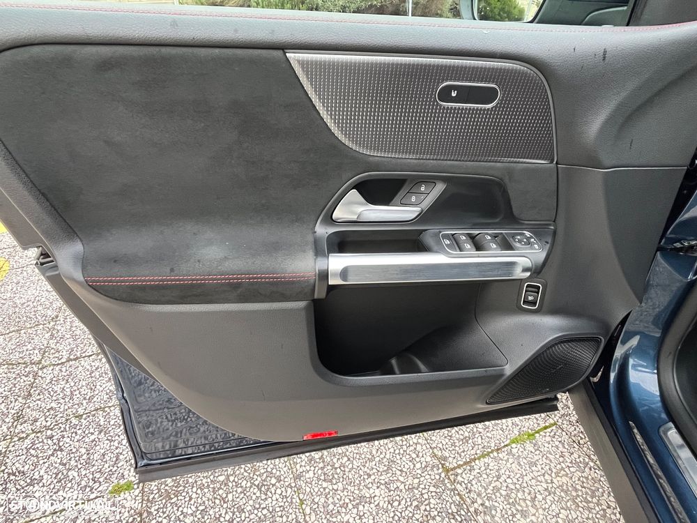 Mercedes-Benz EQB 350 4Matic AMG Line - 25