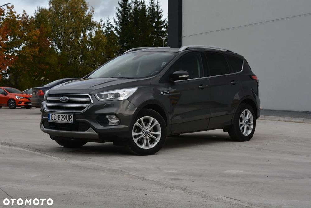 Ford Kuga - 21