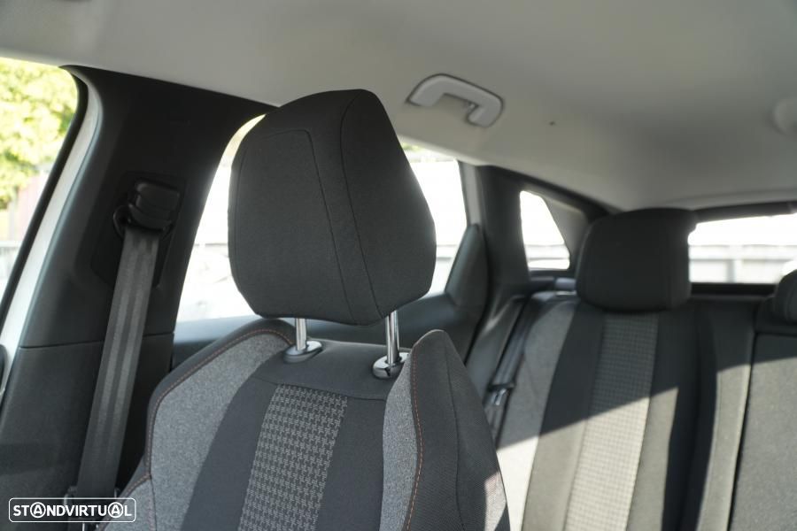 Peugeot 3008 PureTech 130 Stop & Start GPF EAT8 Active Business-Pack - 10