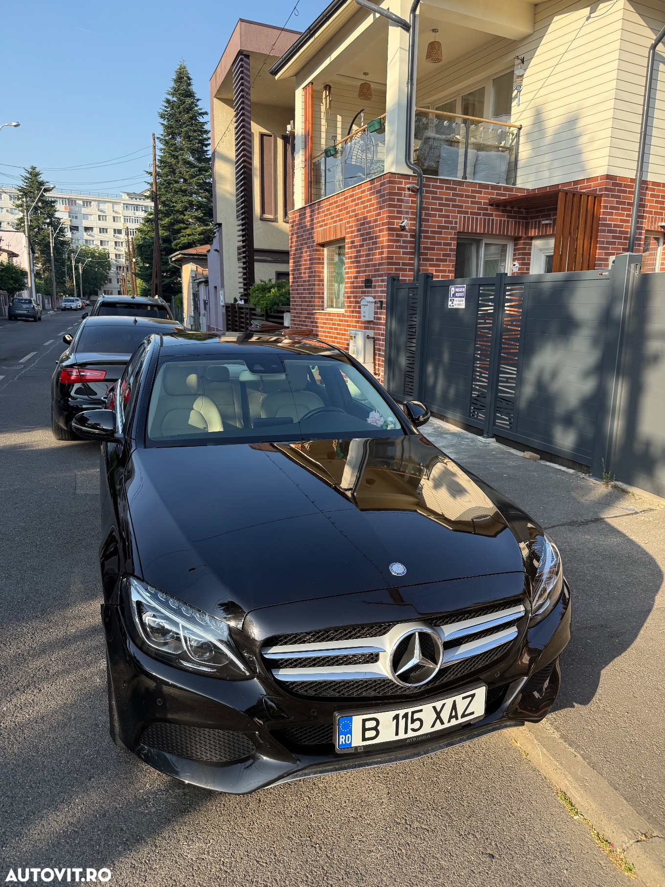 Mercedes-Benz C - 16