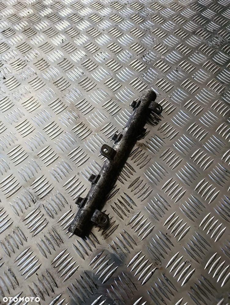 Listwa wtryskowa Iveco Daily 0445214100 - 1