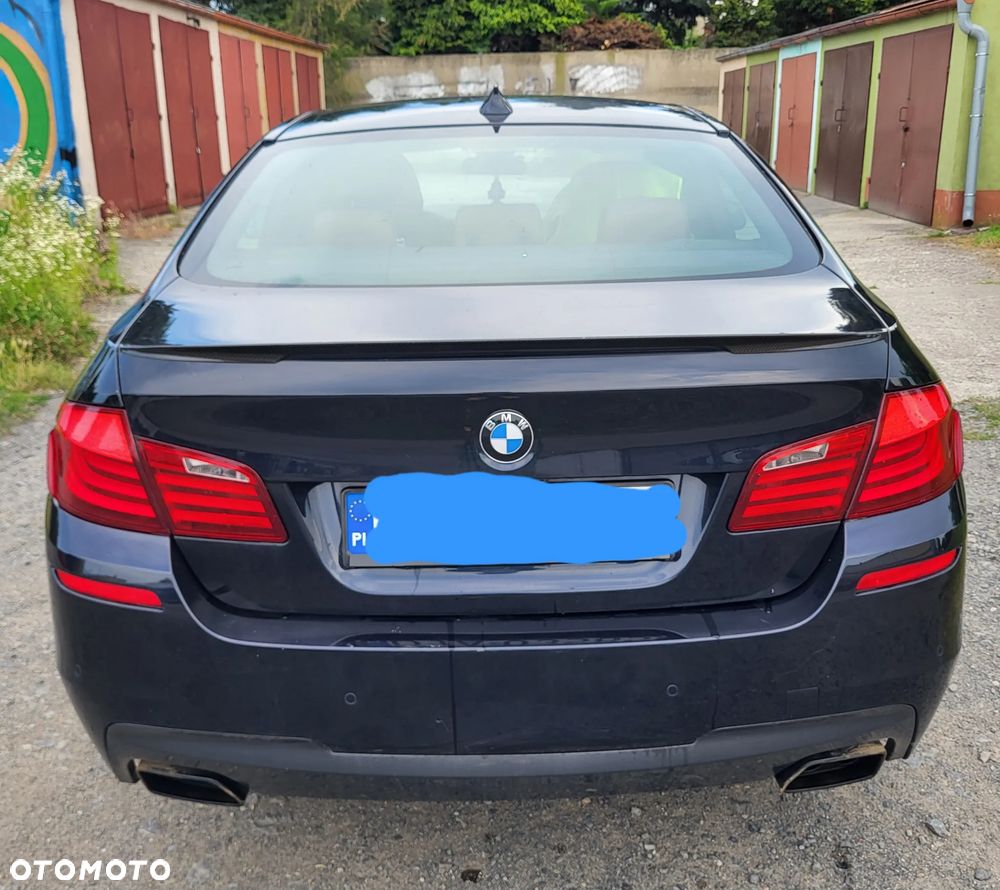 BMW Seria 5 ver-550i - 6