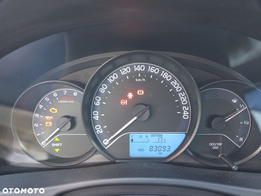 Toyota Auris 1.33 VVT-i Active - 5