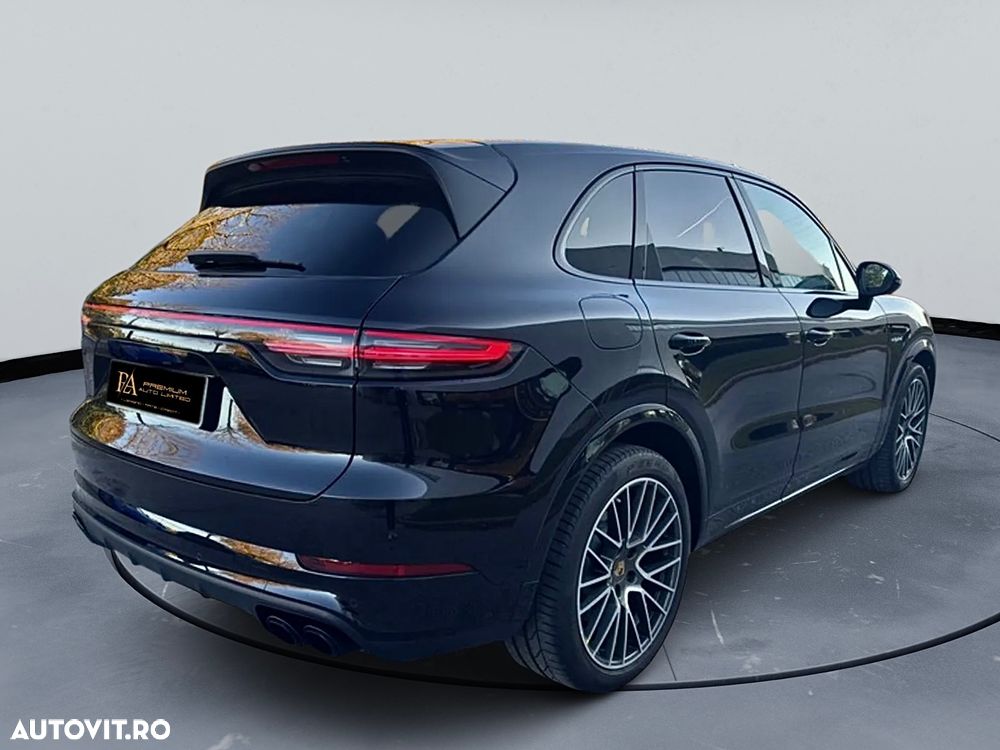 Porsche Cayenne E-Hybrid Tiptronic S - 3