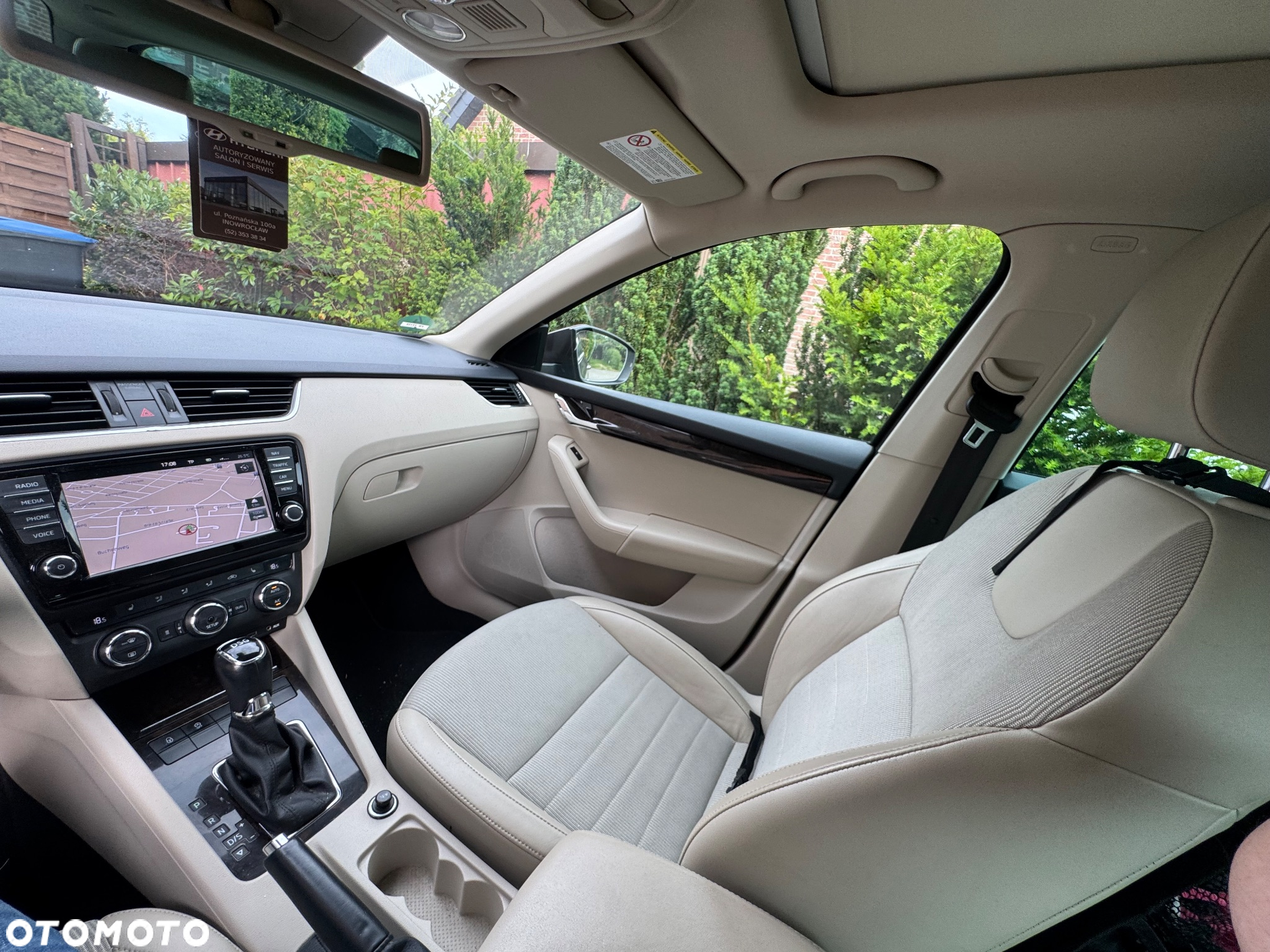 Skoda Octavia 2.0 TDI Elegance DSG - 25