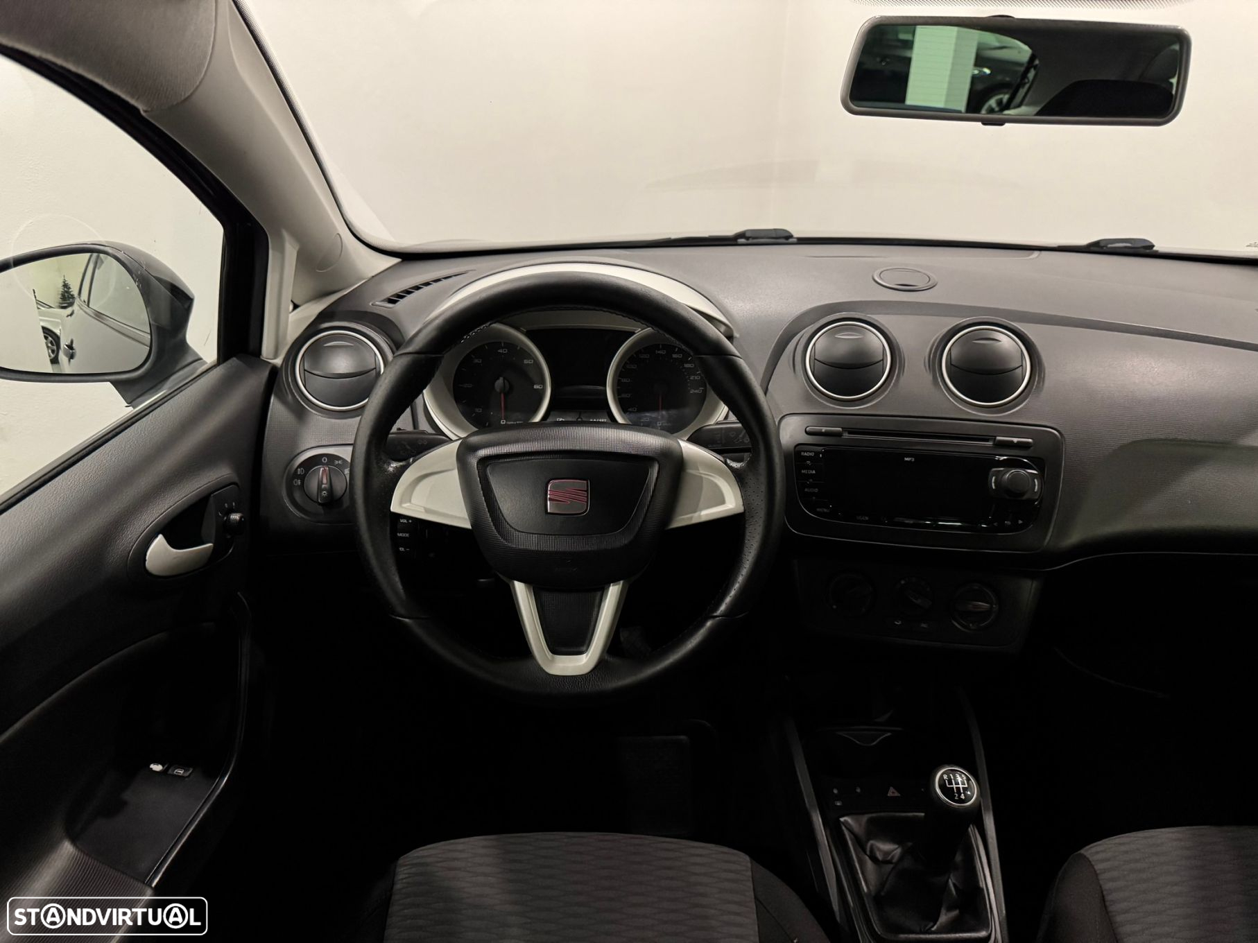 SEAT Ibiza SC 1.2 TDi Sport DPF - 8