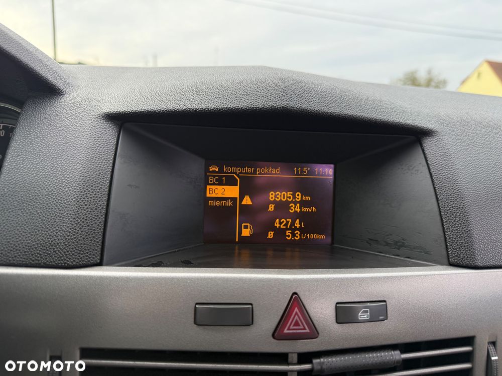Opel Astra - 27
