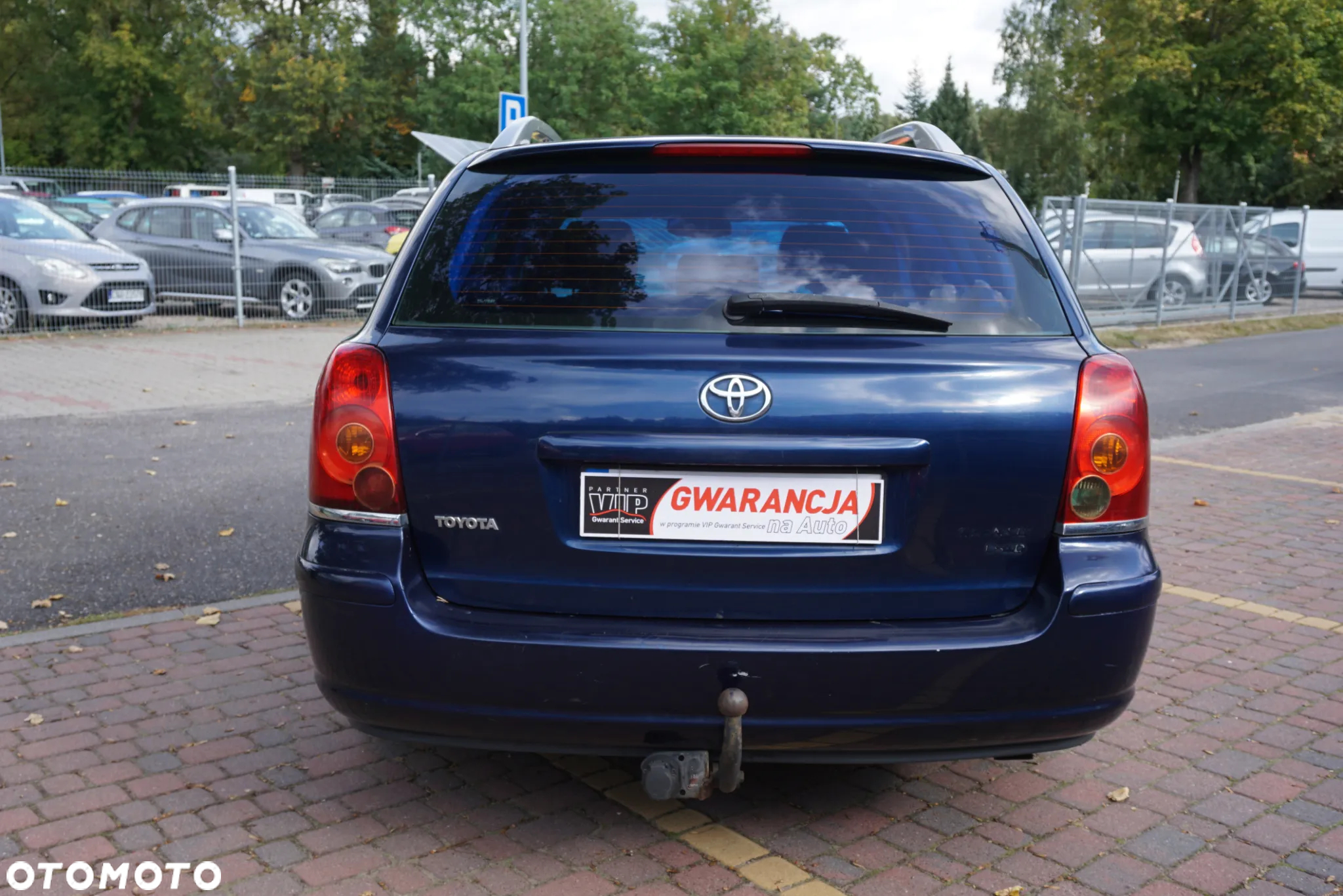 Toyota Avensis 2.2 D-4D Sol - 4