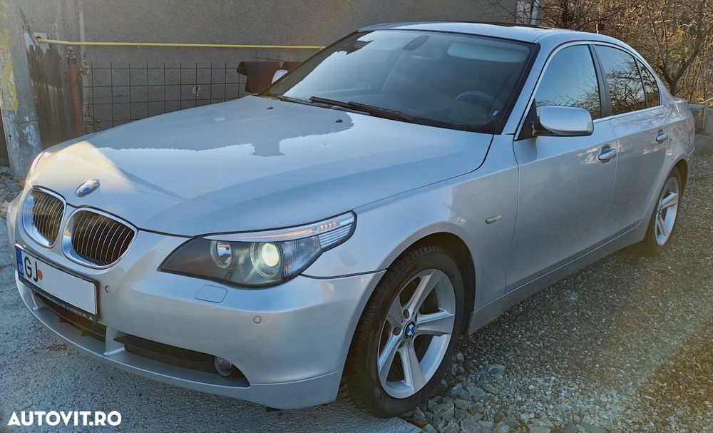 BMW Seria 5 523i Aut. - 1