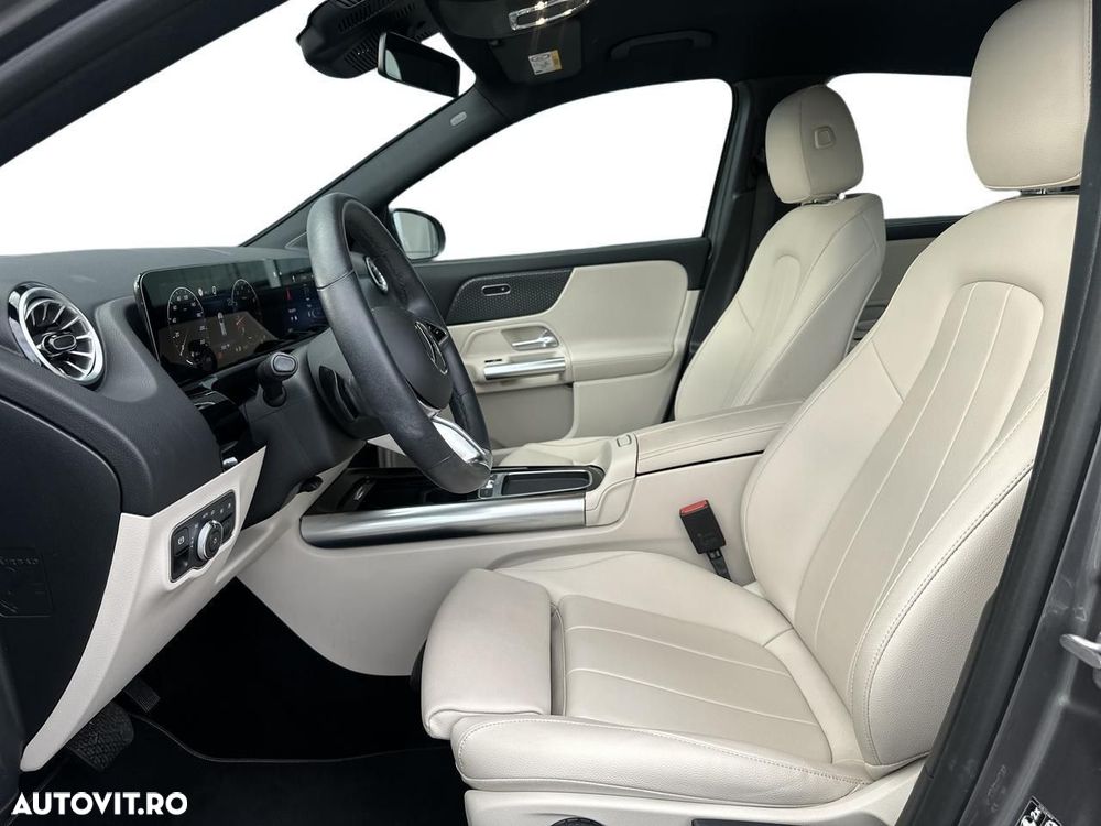 Mercedes-Benz GLA 200 Aut. - 12
