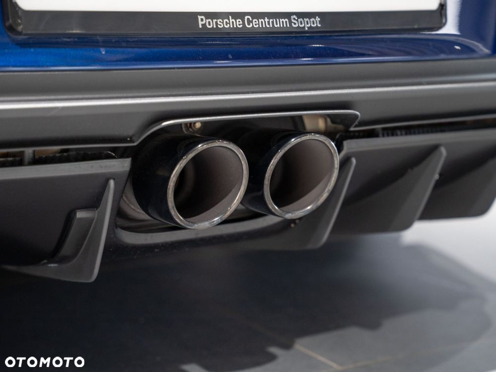 Porsche 911 GT3 Touring PDK - 21